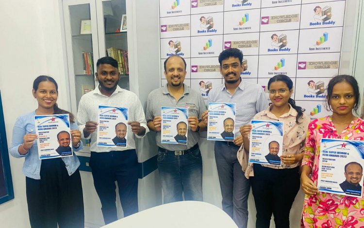 Motivational Speaker Prof. Saurabh Bajaj Unveils Real Super Hero Awards Poster in Maharashtra